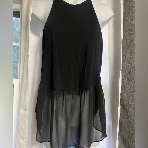 BCBGeneration NWT Contrast-Hem High/Low Top-Women’s S will fit M - Picture 4 of 6